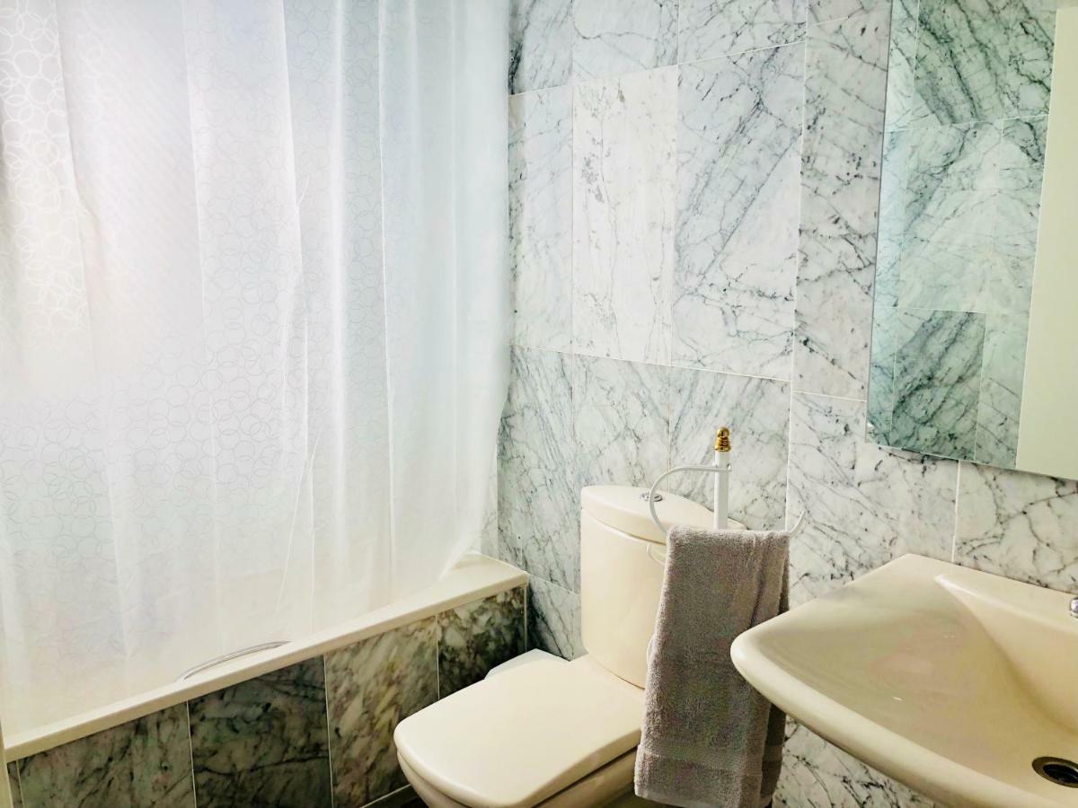 Luxury Bajondillo Beachfront Casa vacanze *